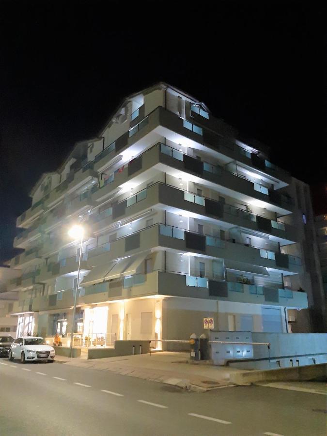 Appartamento Palazzo Moretto Chioggia Exterior foto