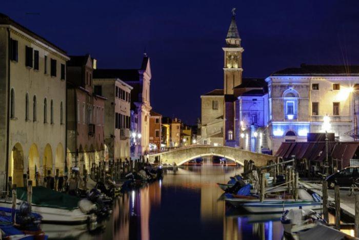 Appartamento Palazzo Moretto Chioggia Exterior foto